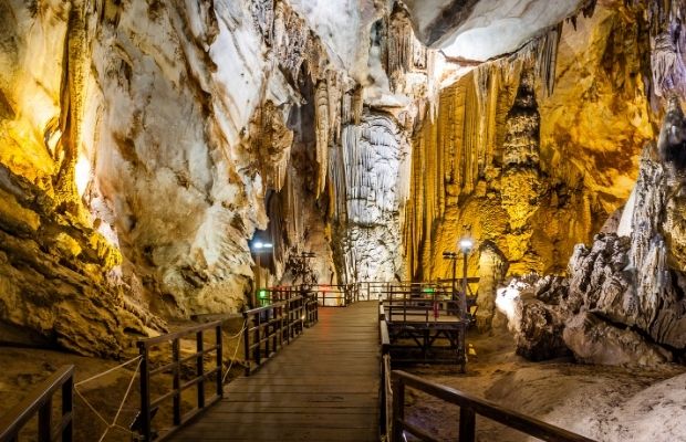 Thien Duong Cave